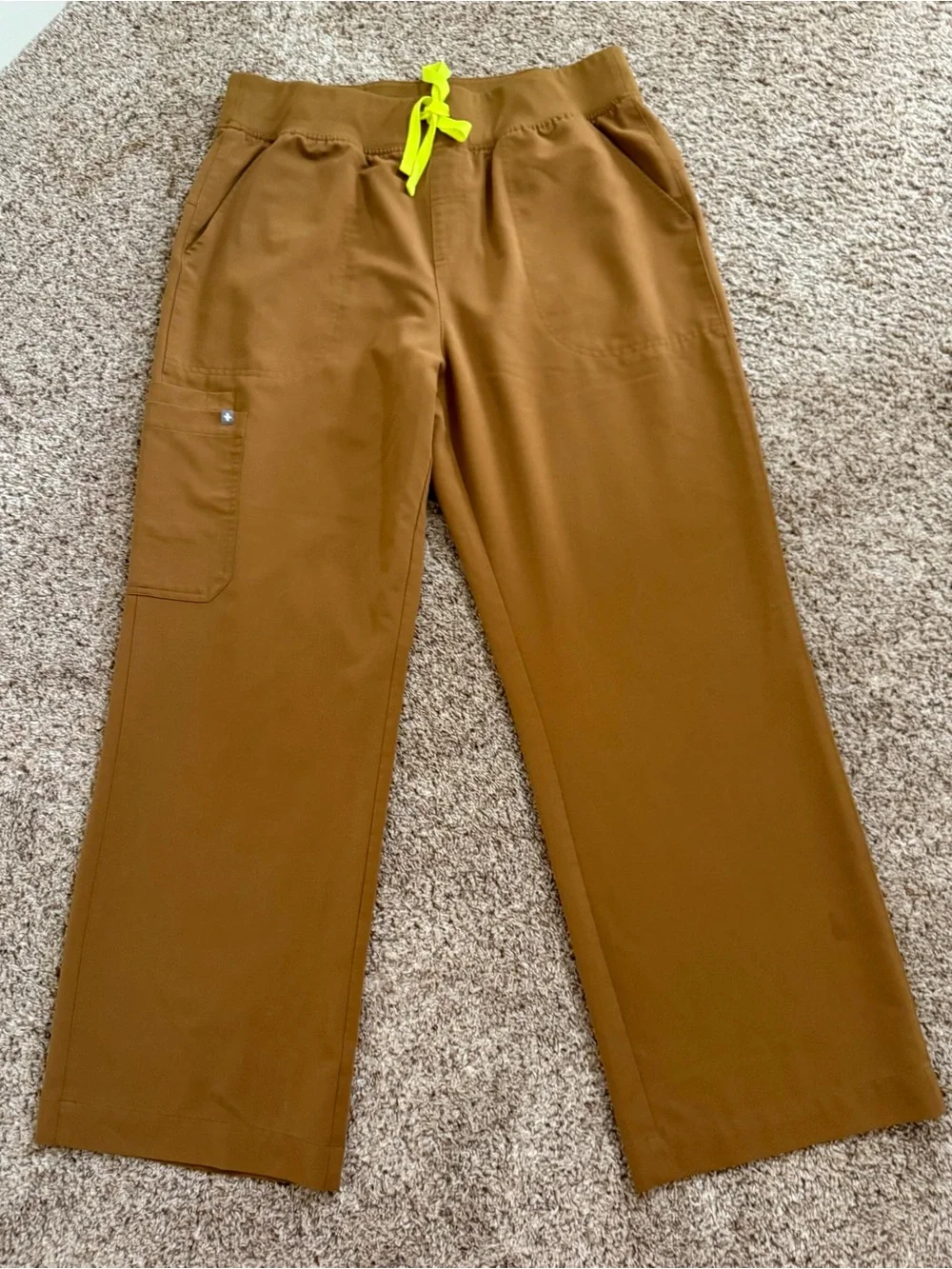 FIGS Technical Collection Brown Scrub Pants XL Cargo Straight Leg